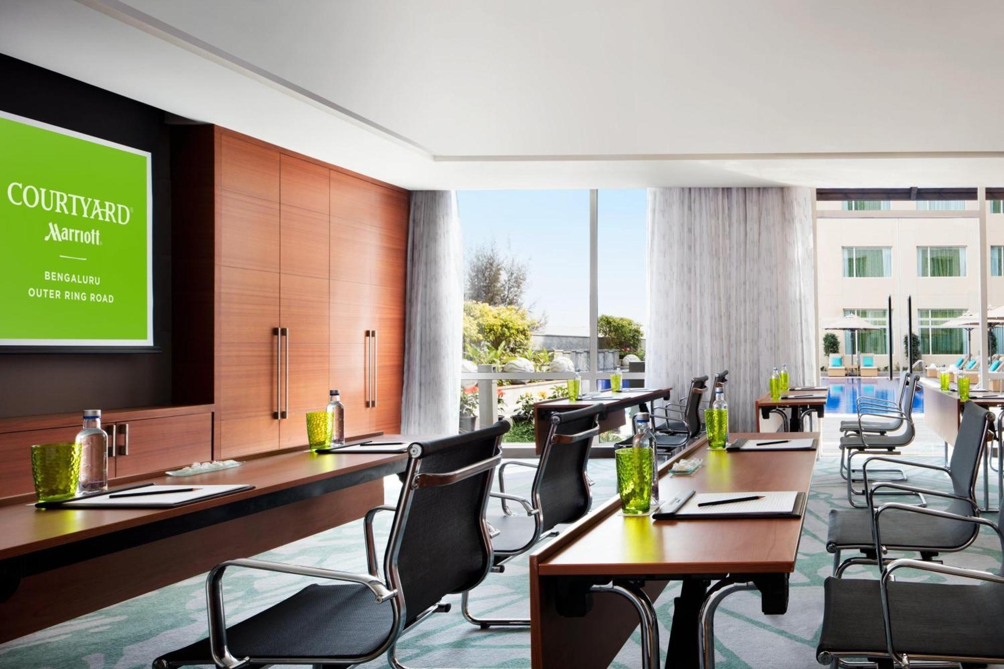 Courtyard By Marriott Bengaluru Outer Ring Road Hotel Exterior photo