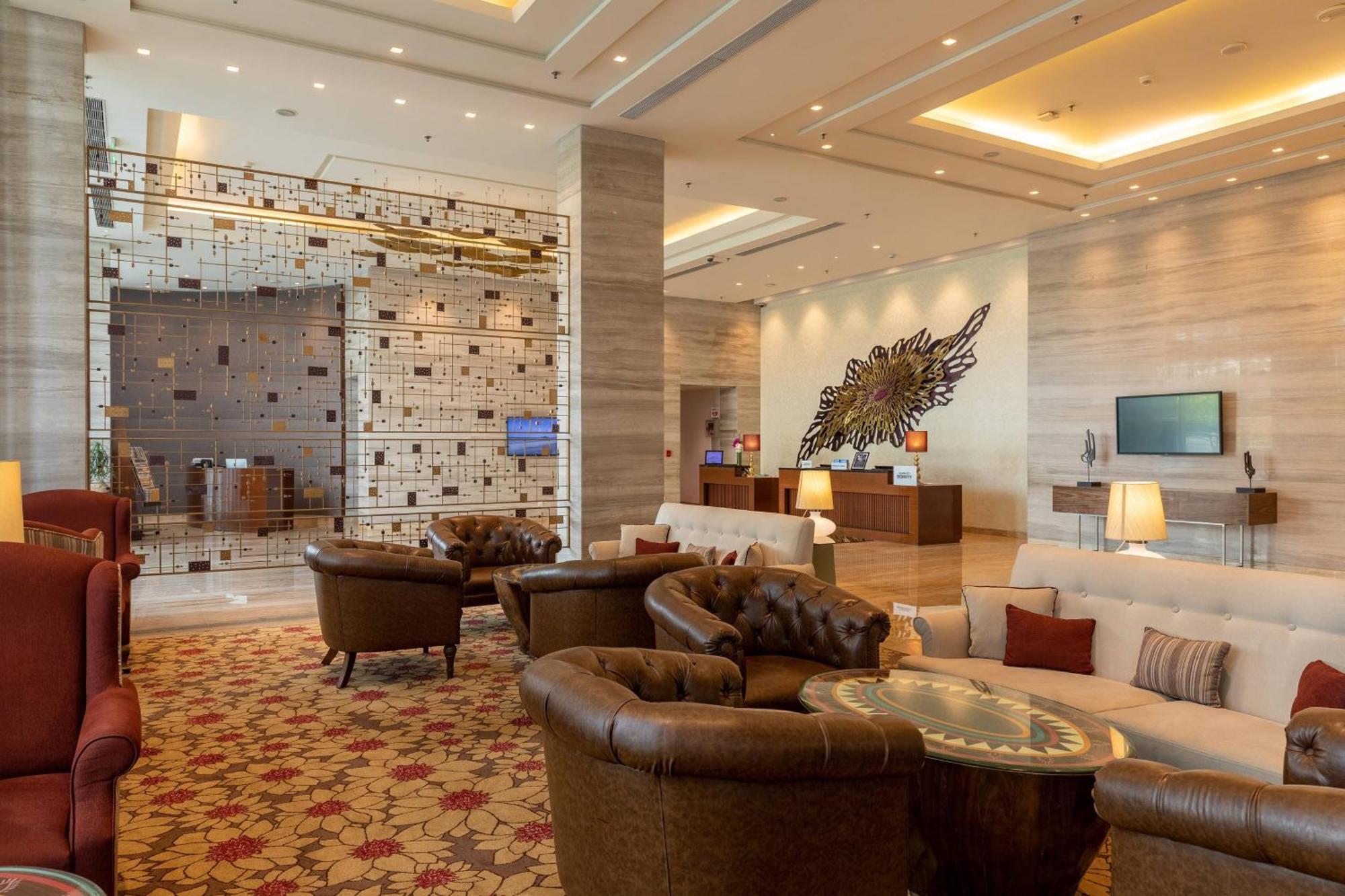 Courtyard By Marriott Bengaluru Outer Ring Road Hotel Exterior photo