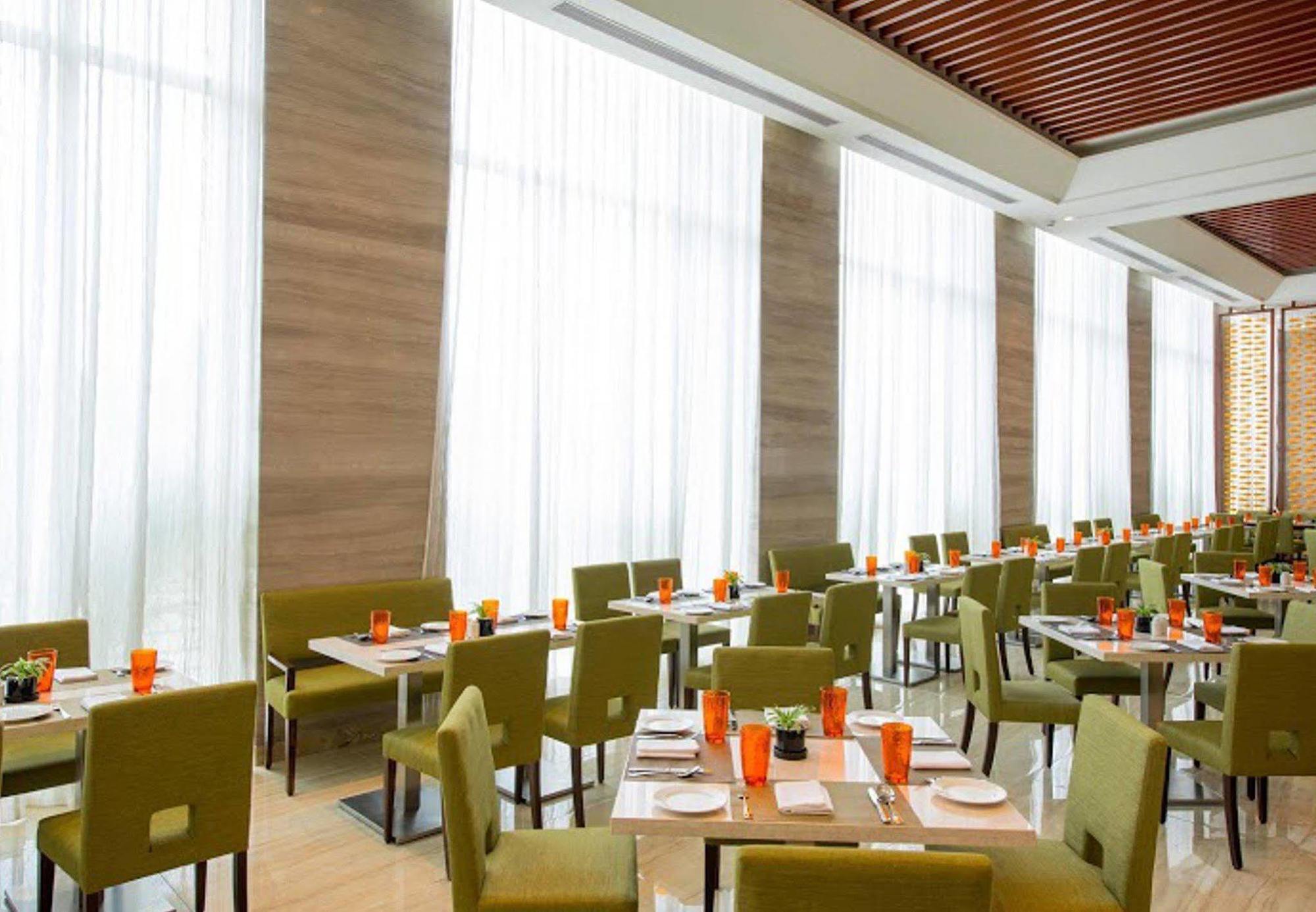 Courtyard By Marriott Bengaluru Outer Ring Road Hotel Exterior photo
