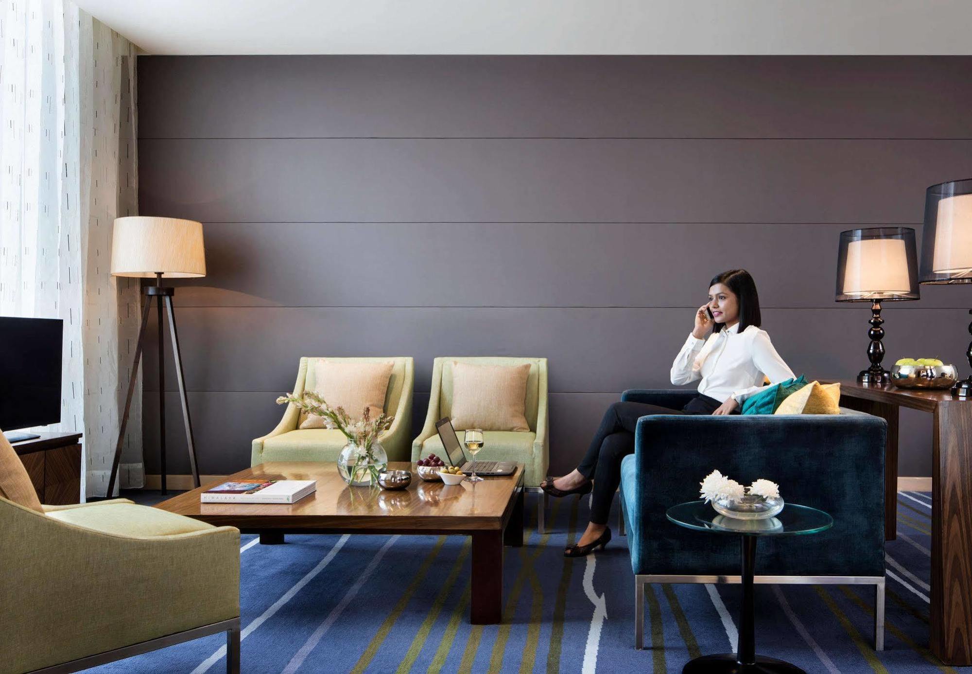 Courtyard By Marriott Bengaluru Outer Ring Road Hotel Exterior photo
